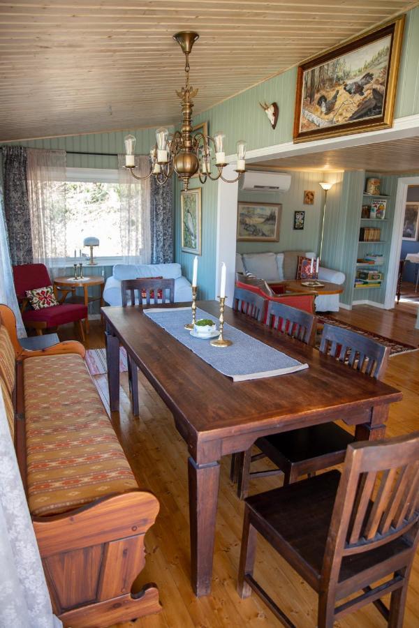 Hotel Almas Gard à Ullared Extérieur photo